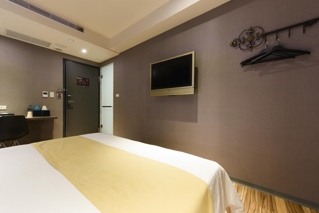Blue Coast Hotel Kaohsiung Exterior photo